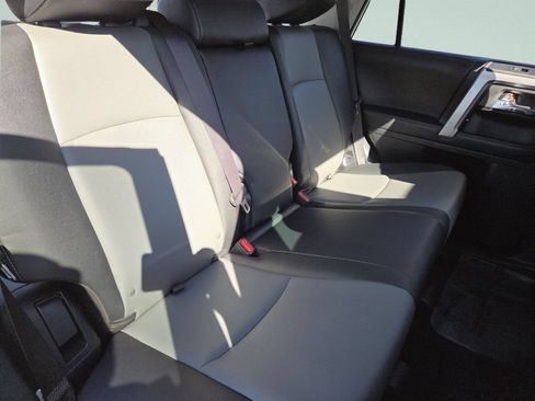 Certified 2021 Toyota 4Runner SR5 Premium w/ Moonroof Package AWD/4WD image 6