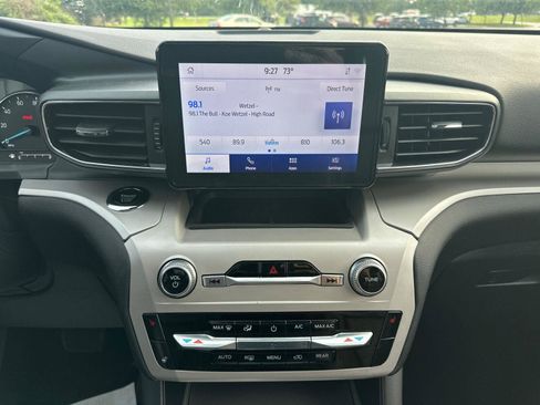 Used 2024 Ford Explorer XLT w/ Equipment Group 202A AWD/4WD image 6