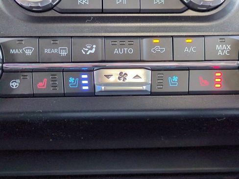 New 2026 Ford F350 Lariat w/ FX4 Off-Road Package image 23