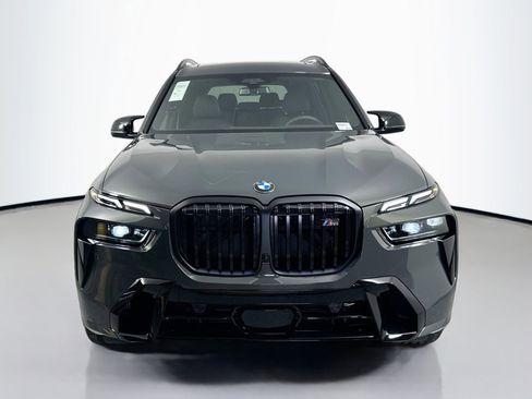 Used 2026 BMW X7 M60i image 2