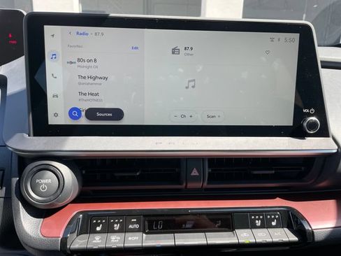 New 2026 Toyota Prius Plug-In Hybrid FWD image 20