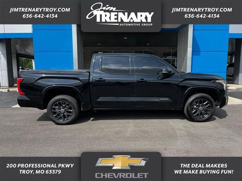 Used 2024 Toyota Tundra Platinum image 1