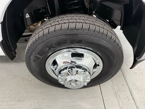 New 2026 RAM 3500 Tradesman image 4