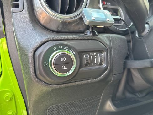 Used 2021 Jeep Gladiator Rubicon w/ LED Lighting Group image 73