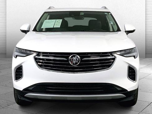 Used 2023 Buick Envision Essence image 2