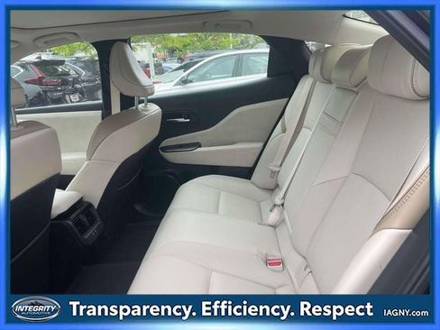 Used 2023 Toyota Crown AWD/4WD image 12