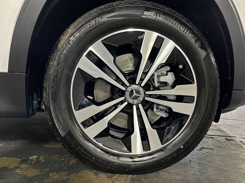 Certified 2026 Mercedes-Benz GLB 250 4MATIC image 9