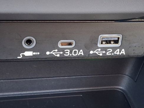 Certified 2025 Subaru Crosstrek 2.5i Limited image 22