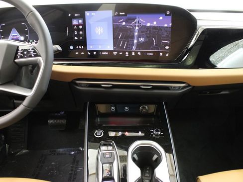 New 2026 Audi A6 Premium Plus AWD/4WD image 22