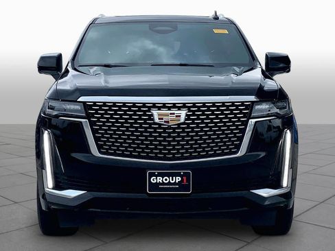 Used 2024 Cadillac Escalade Premium Luxury RWD image 4