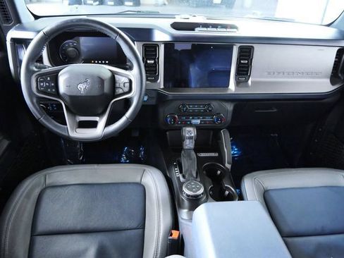 Certified 2022 Ford Bronco Outer Banks AWD/4WD image 4