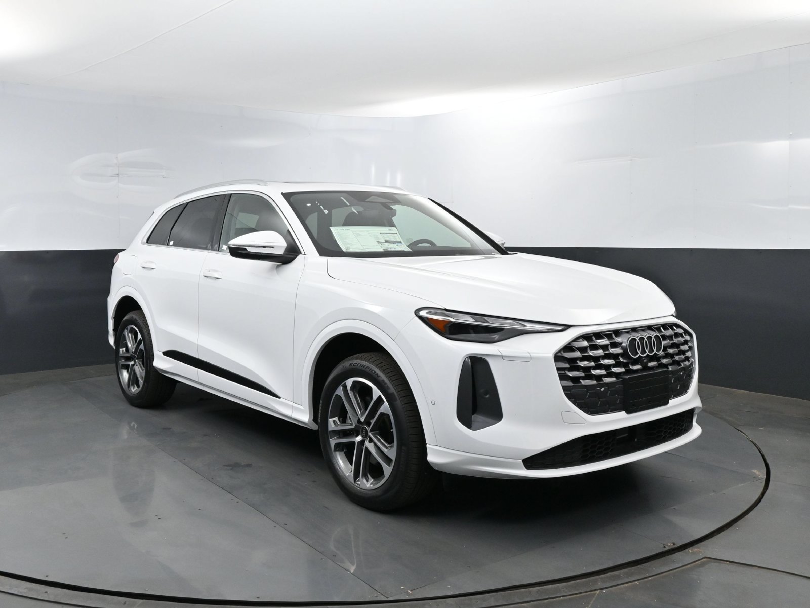 New 2026 Audi Q5 Premium AWD/4WD image 3