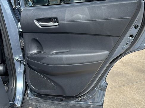 Certified 2025 Toyota Corolla Cross XLE image 29