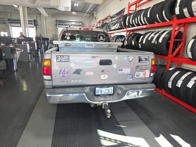 Used 2000 Toyota Tundra Limited RWD image 5
