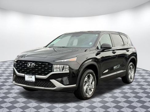 Used 2023 Hyundai Santa Fe SE image 2
