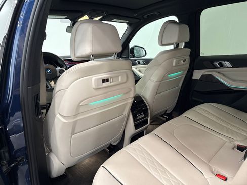 Used 2019 BMW X5 xDrive40i w/ M Sport Package image 39