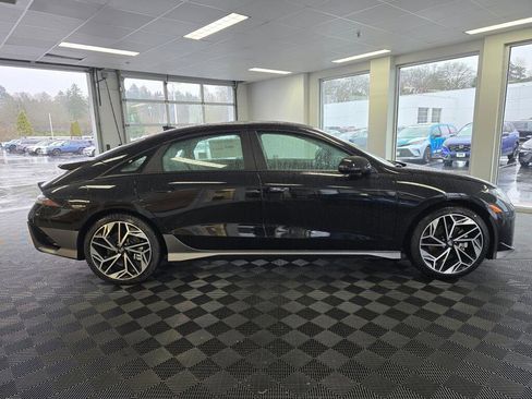 New 2025 Hyundai Ioniq 6 SEL AWD/4WD image 2