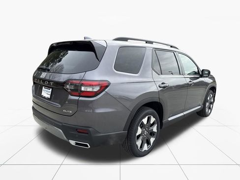 New 2026 Honda Pilot Elite image 8