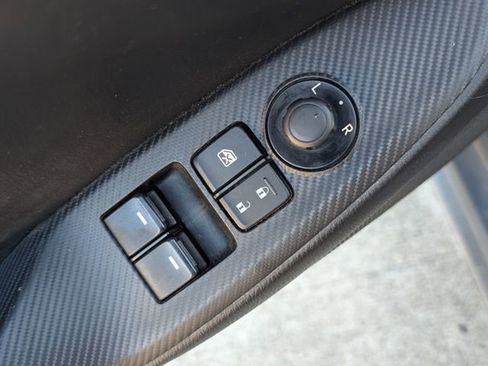 Used 2020 MAZDA MX-5 Miata RF Grand Touring image 11