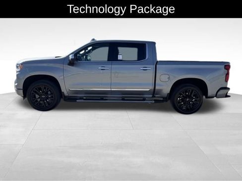 Certified 2024 Chevrolet Silverado 1500 High Country w/ Technology Package AWD/4WD image 2