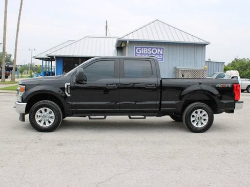 Used 2022 Ford F250 XL w/ STX Appearance Package AWD/4WD image 6