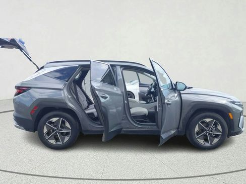 Used 2025 Hyundai Tucson SEL image 14
