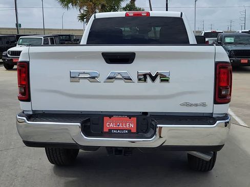 New 2026 RAM 2500 Tradesman AWD/4WD image 7