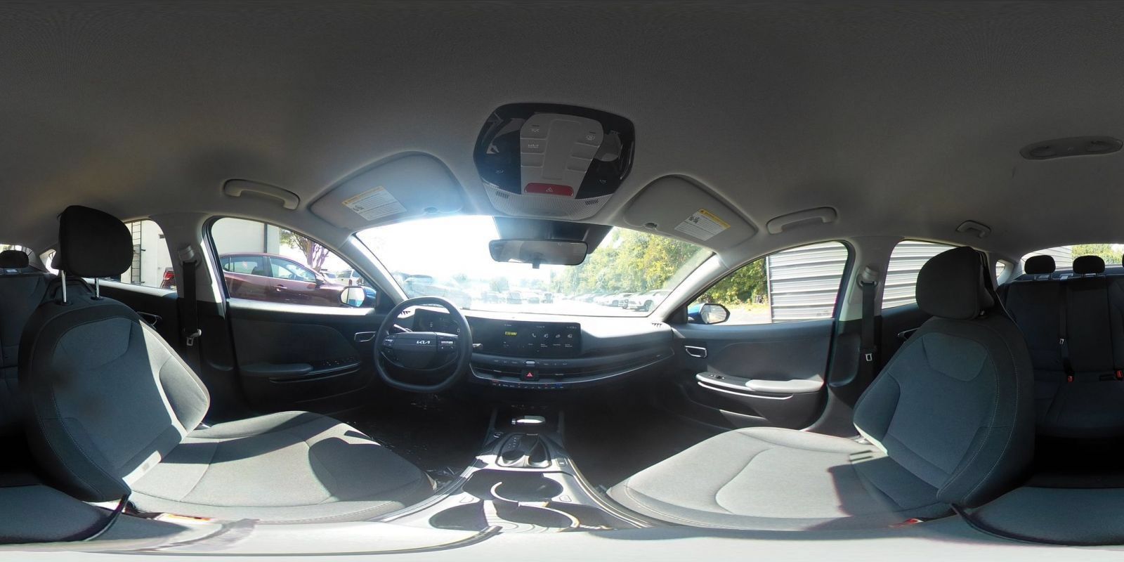 Used 2025 Kia K4 FWD image 37