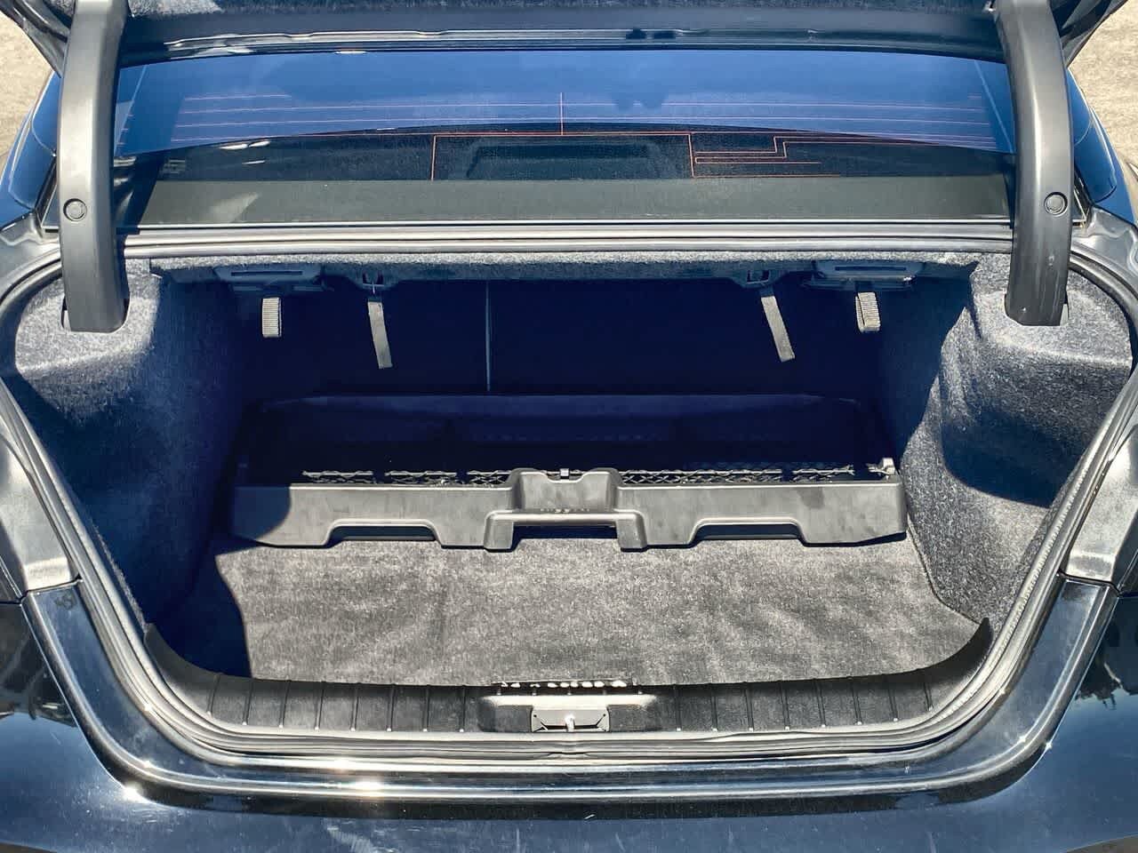 Used 2023 Nissan Maxima Platinum w/ Sport Mat Group FWD image 24