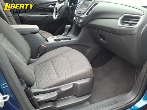 Used 2020 Chevrolet Equinox LT image 9