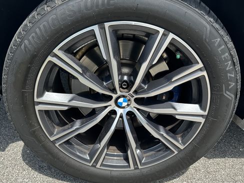 Used 2021 BMW X5 M50i w/ Premium Package AWD/4WD image 14