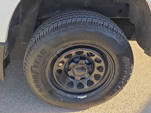 Used 2024 Chevrolet Colorado W/T w/ WT Convenience Package II image 4