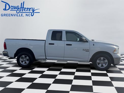 Used 2024 RAM 1500 Classic SLT image 6