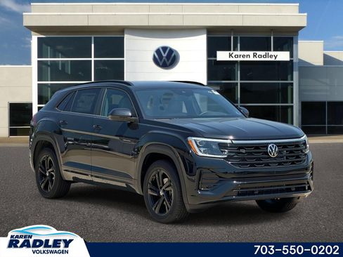 New 2026 Volkswagen Atlas Cross Sport SEL R-Line AWD/4WD image 1