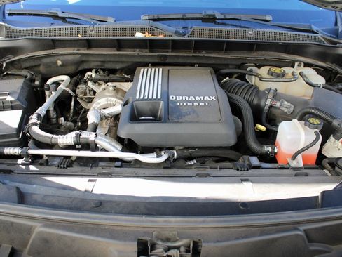 Used 2021 Chevrolet Tahoe Premier image 13