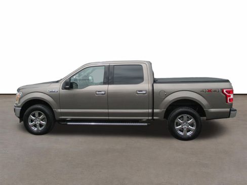 Used 2020 Ford F150 XLT w/ Equipment Group 302A Luxury AWD/4WD image 2