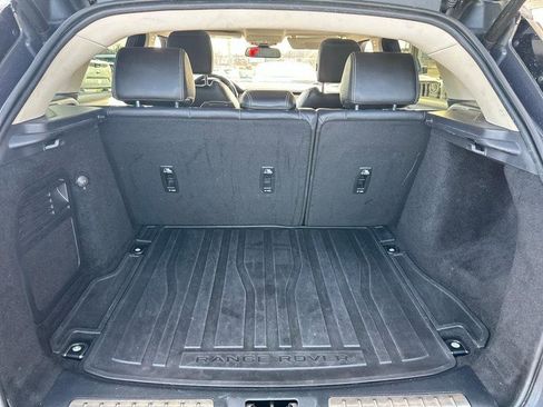 Used 2017 Land Rover Range Rover Evoque HSE image 8