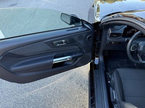 New 2025 Ford Mustang Coupe image 11