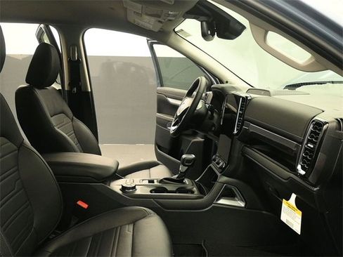 New 2025 Ford Ranger Lariat w/ FX4 Off-Road Package image 15