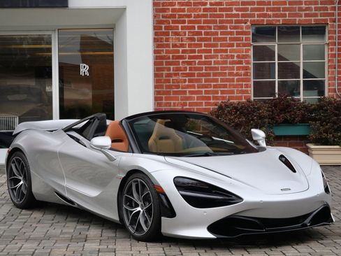 Used 2020 McLaren 720S Luxury image 1