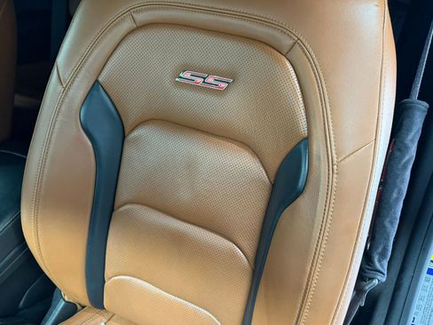 Used 2016 Chevrolet Camaro SS image 23