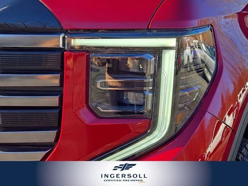 Used 2025 GMC Sierra 1500 AT4 w/ AT4 Premium Package image 12