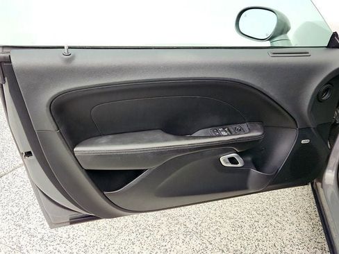 Used 2018 Dodge Challenger GT w/ Driver Convenience Group image 10