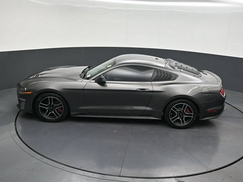 Used 2020 Ford Mustang Coupe w/ Equipment Group 101A RWD image 15