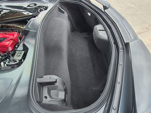 Certified 2021 Chevrolet Corvette Stingray Premium Cpe w/ Z51 Performance Package image 23