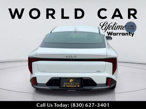 New 2025 Kia K4 GT-Line image 4