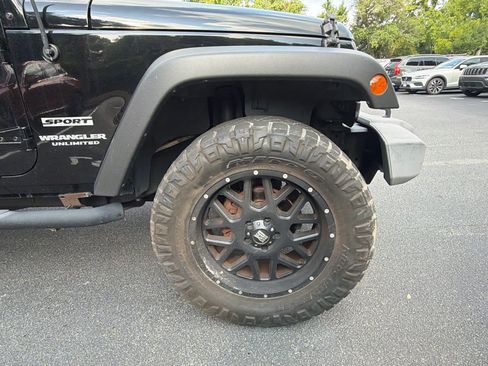 Used 2016 Jeep Wrangler Unlimited Sport w/ Quick Order Package 24S AWD/4WD image 17
