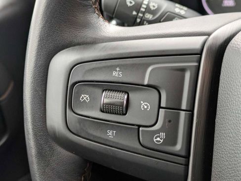 Used 2022 GMC Sierra 1500 AT4 w/ AT4 Preferred Package image 25