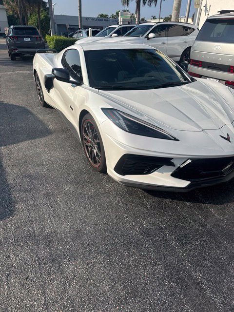 Used 2023 Chevrolet Corvette Stingray Premium Cpe w/ Z51 Performance Package RWD image 2