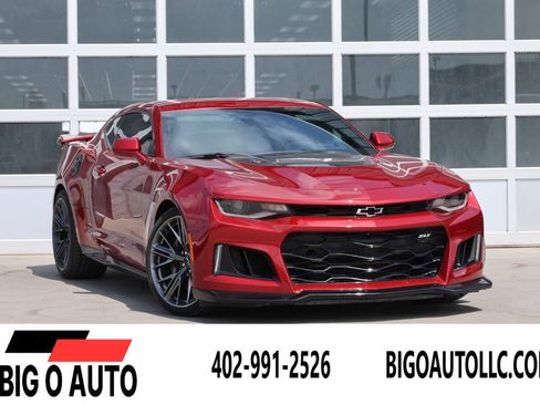 Used 2022 Chevrolet Camaro ZL1 RWD image 1
